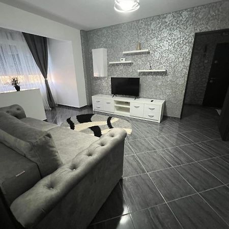 Apartament Spatios, Zona Centrala In Iasi Appartement Buitenkant foto